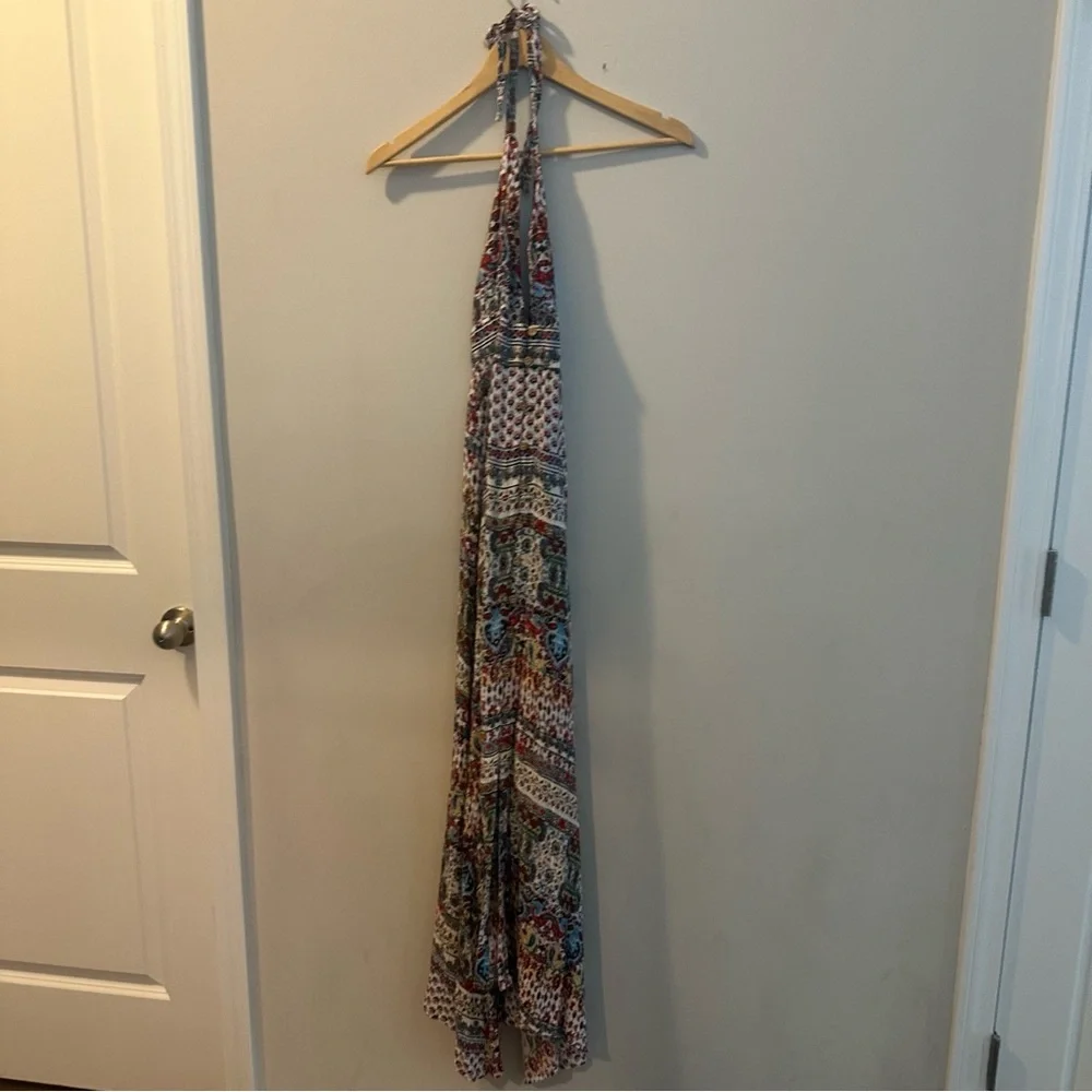 Anthropologie Raga Riviera Vibe Maxi Dress
Deep V Size Medium - Picture 2 of 10